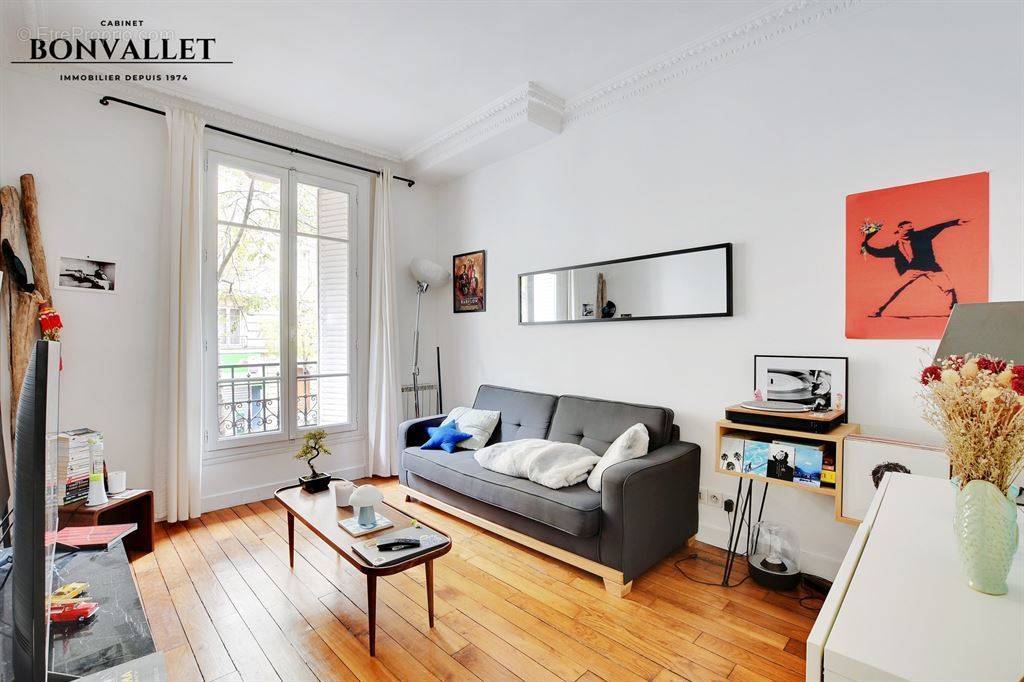 Appartement à PARIS-15E