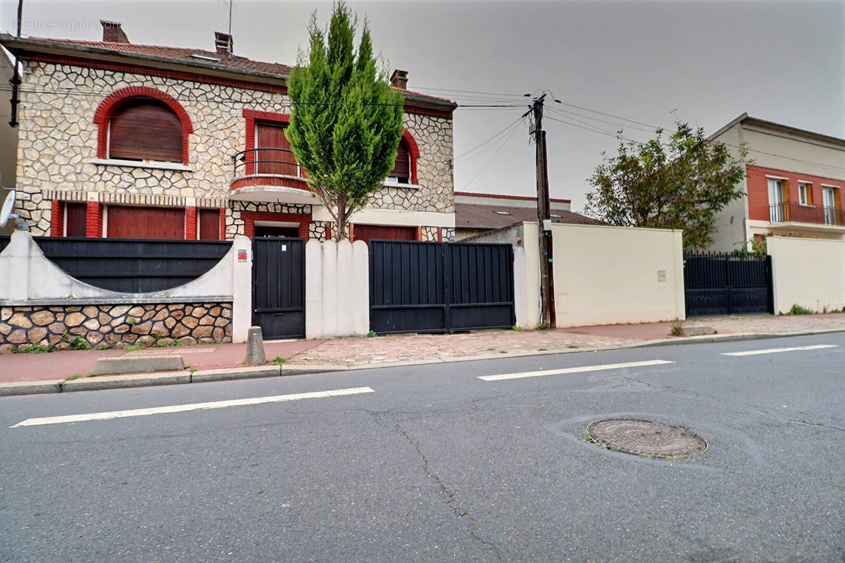 Maison à AUBERVILLIERS