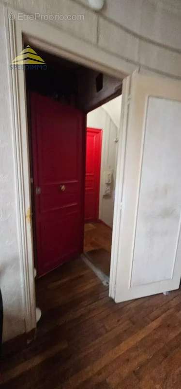 Appartement à PARIS-14E