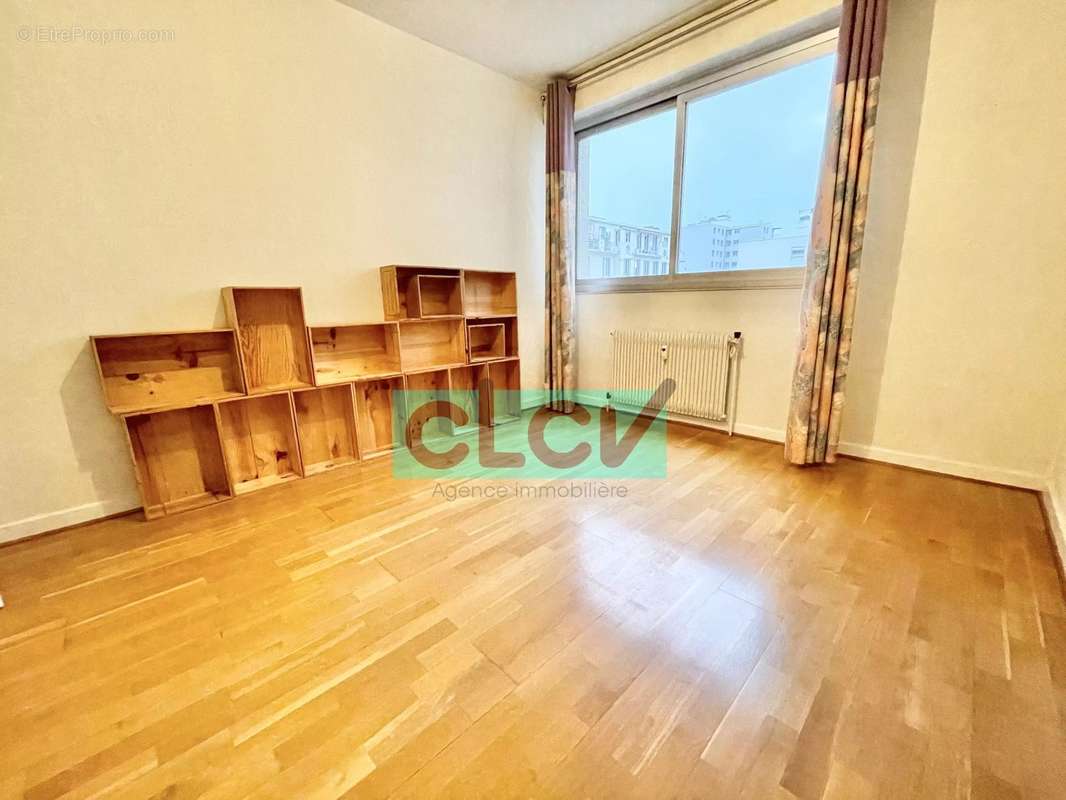 Appartement à LYON-7E