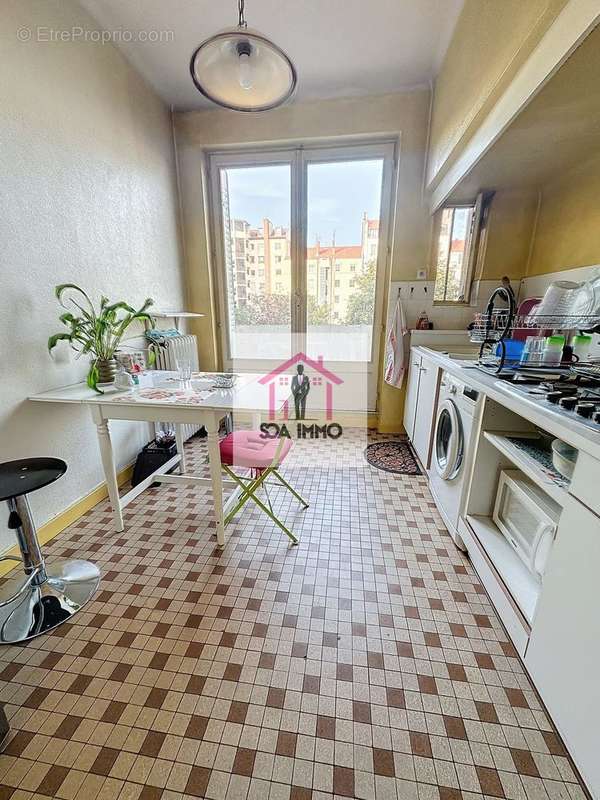 Appartement à LYON-6E