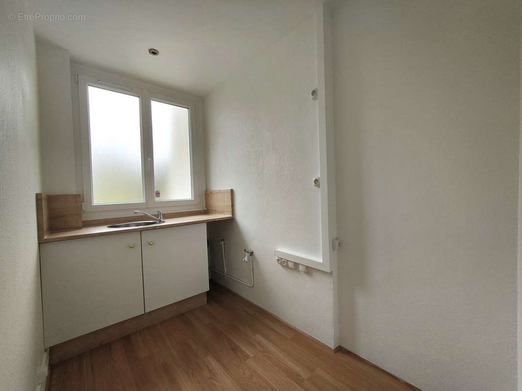 Appartement à AUBERVILLIERS