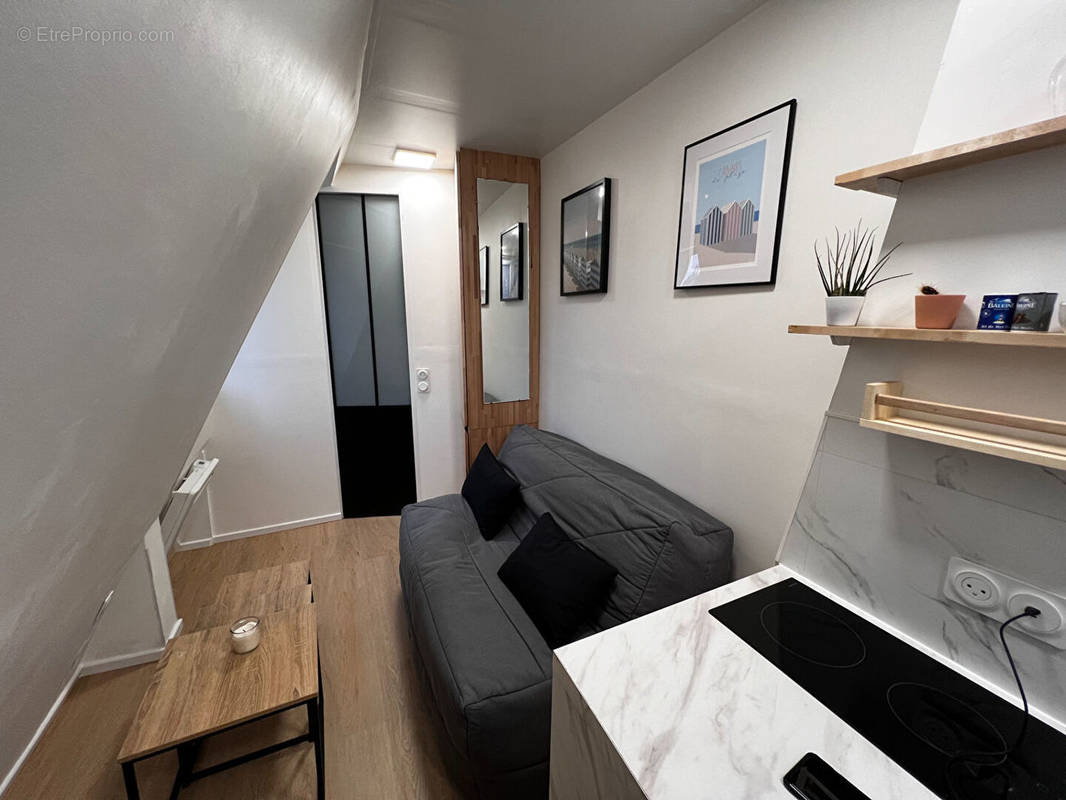 Appartement à PARIS-11E