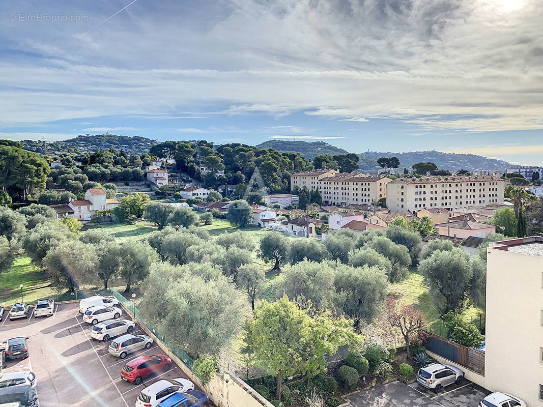 Appartement à LE CANNET