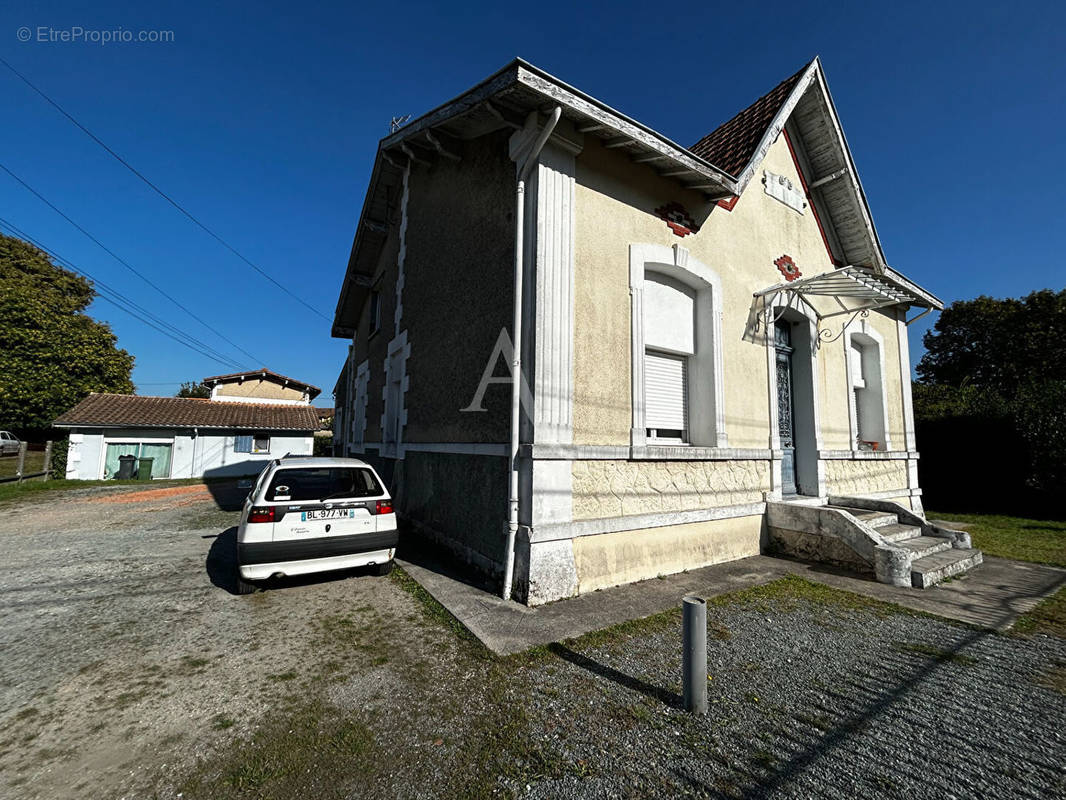 Appartement à SAINT-MEDARD-EN-JALLES