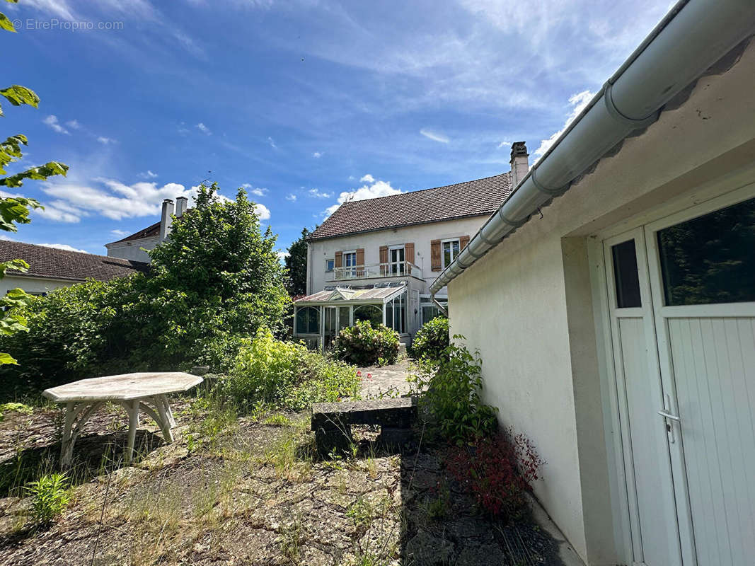 Appartement à SAINT-GERMAIN-DU-BOIS