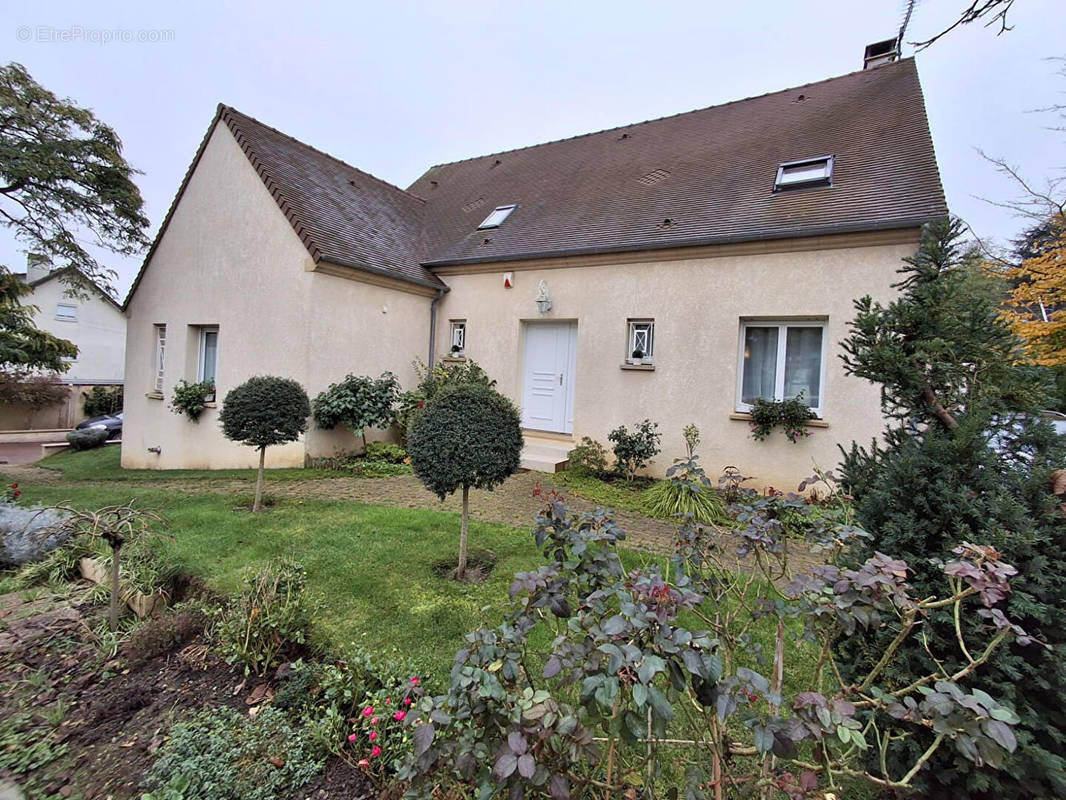 Maison à SAINT-BRICE-SOUS-FORET