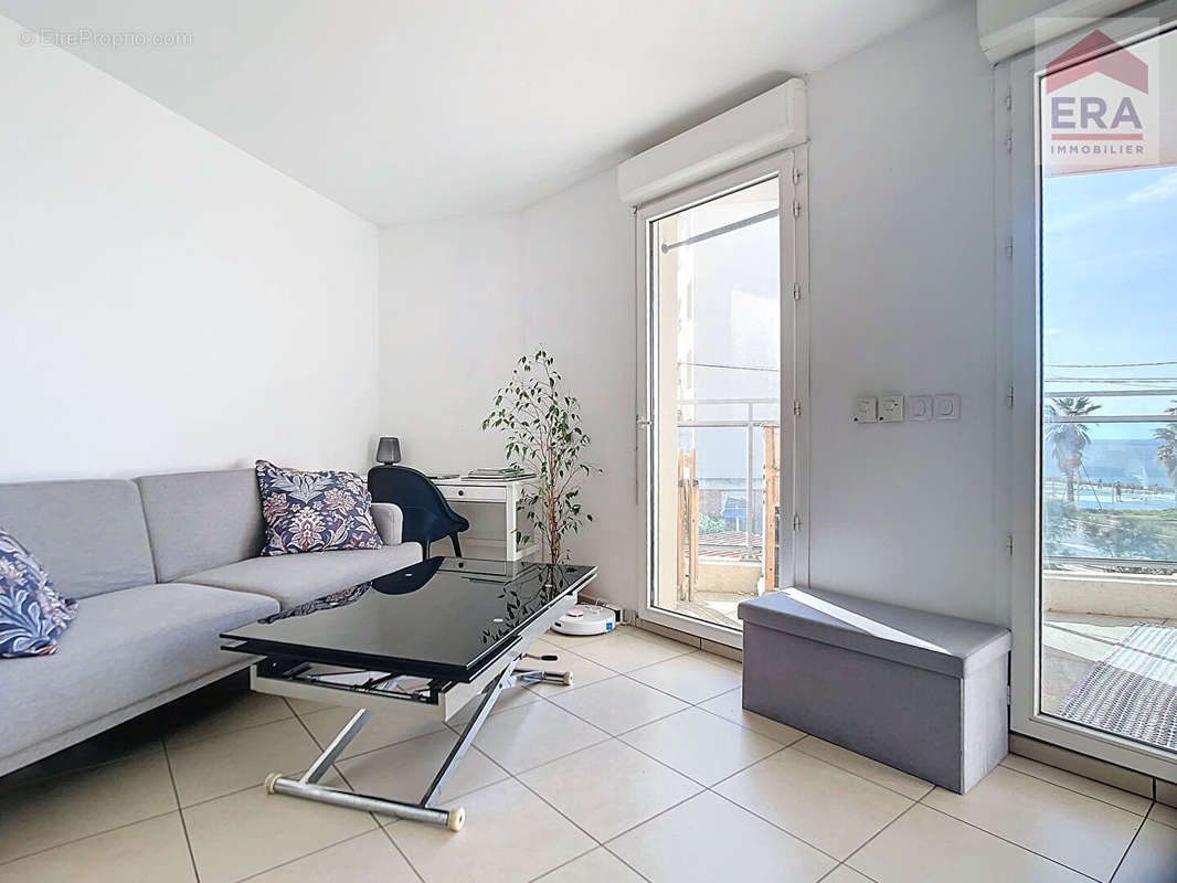 Appartement à MARSEILLE-8E