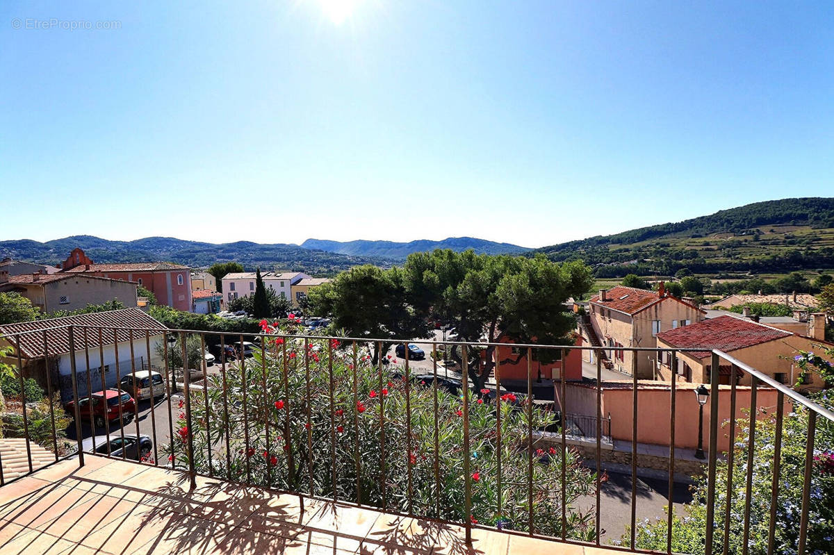 Maison à LA CADIERE-D&#039;AZUR