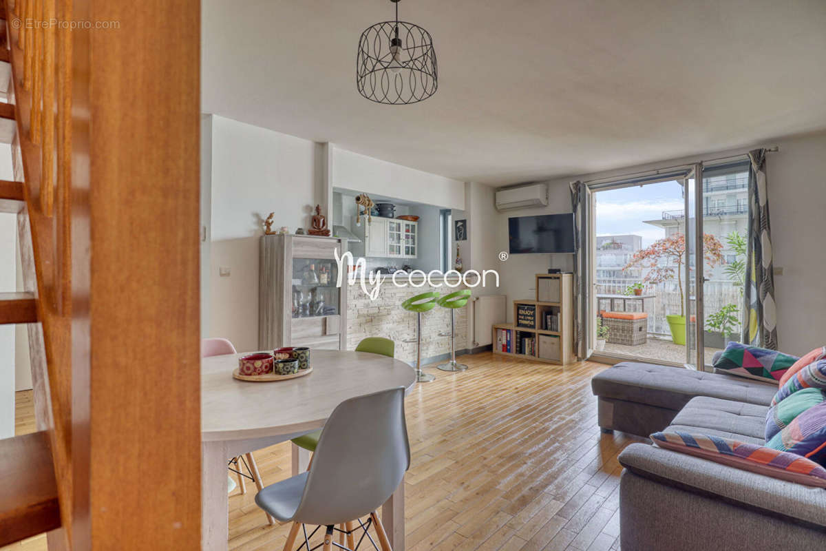 Appartement à LYON-8E