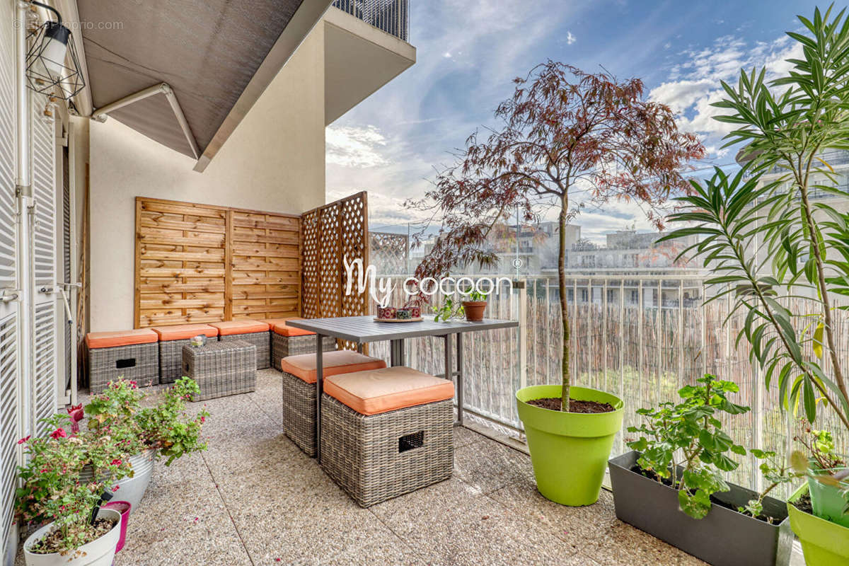 Appartement à LYON-8E