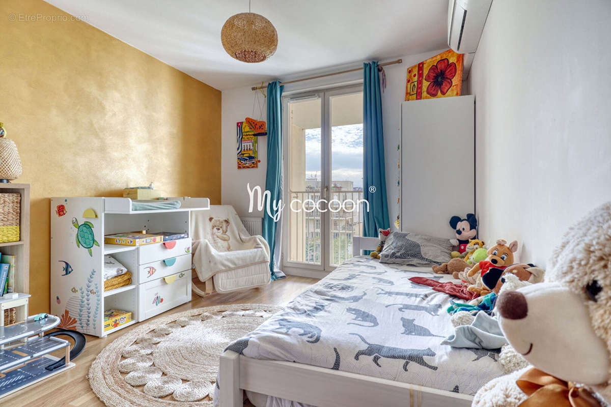 Appartement à LYON-8E