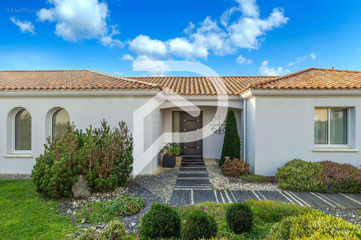 Maison à MOUILLERON-LE-CAPTIF