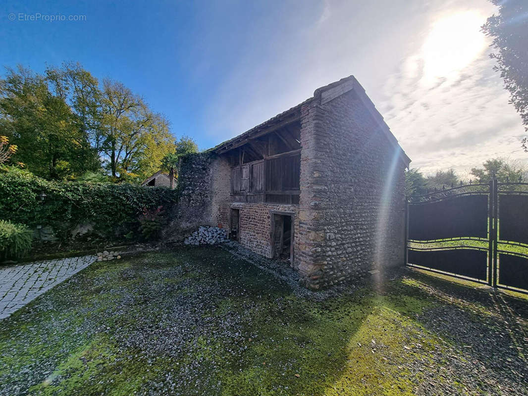 Maison à MAUBOURGUET