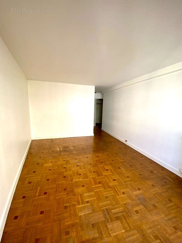 Appartement à PARIS-12E