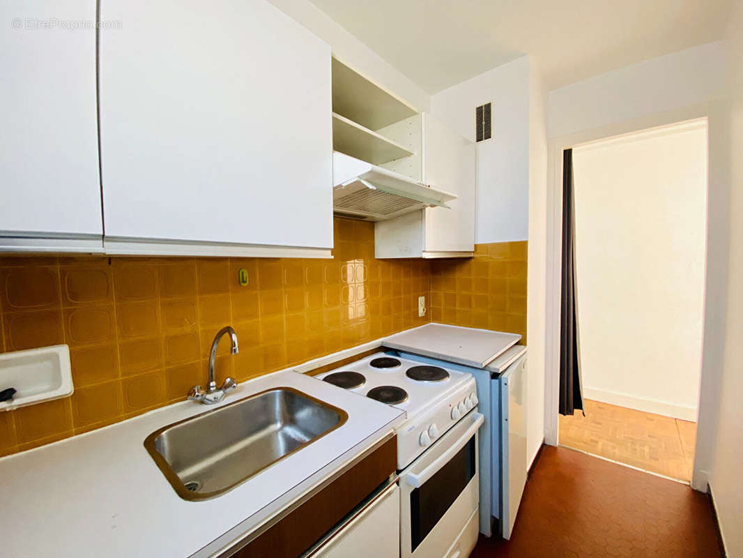 Appartement à PARIS-12E