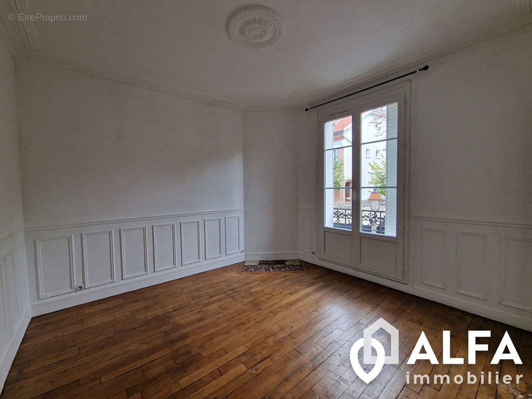 Appartement à ENGHIEN-LES-BAINS