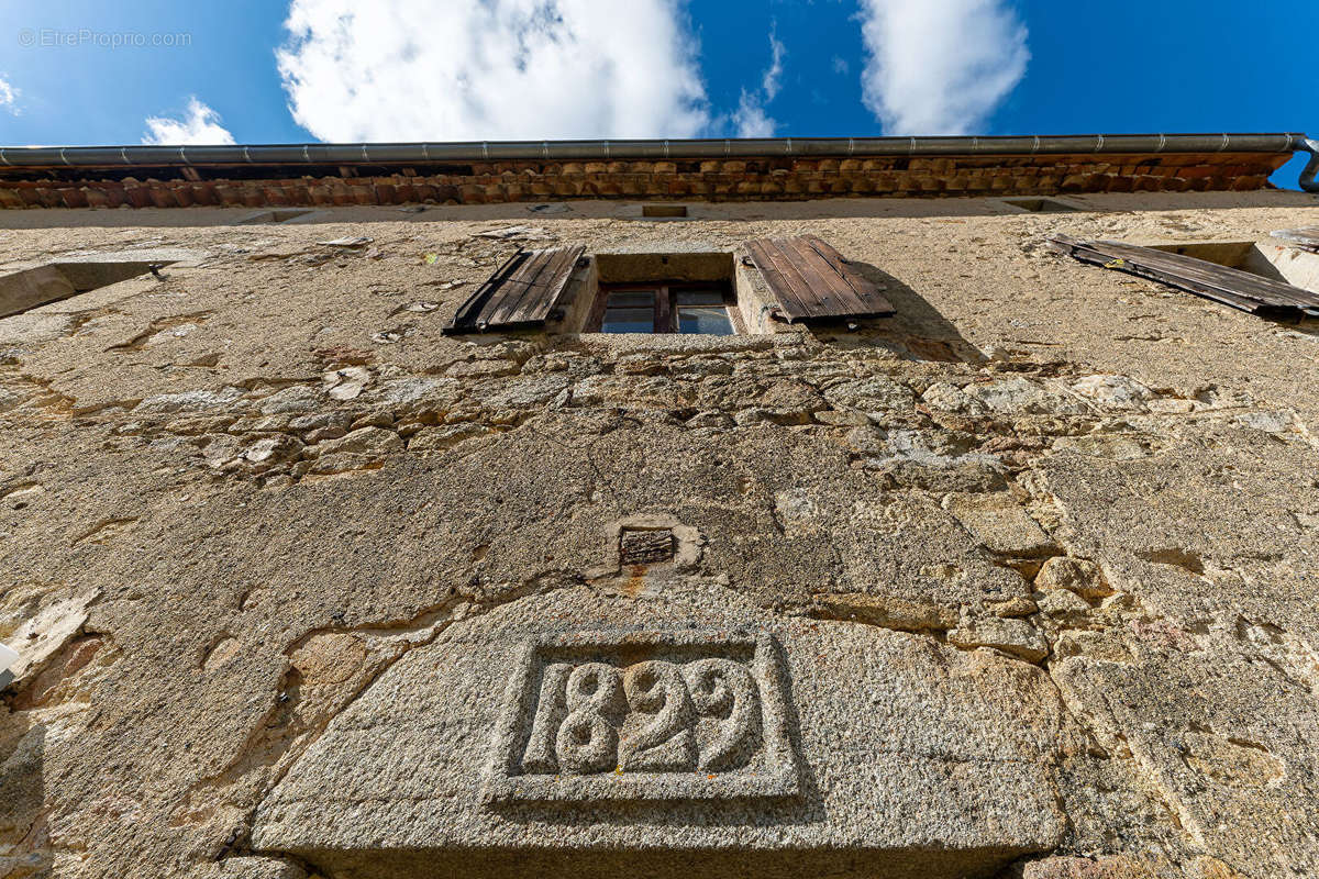 Maison à CHASSIGNOLLES