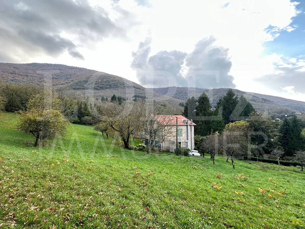 Maison à SAINT-AMANS-SOULT