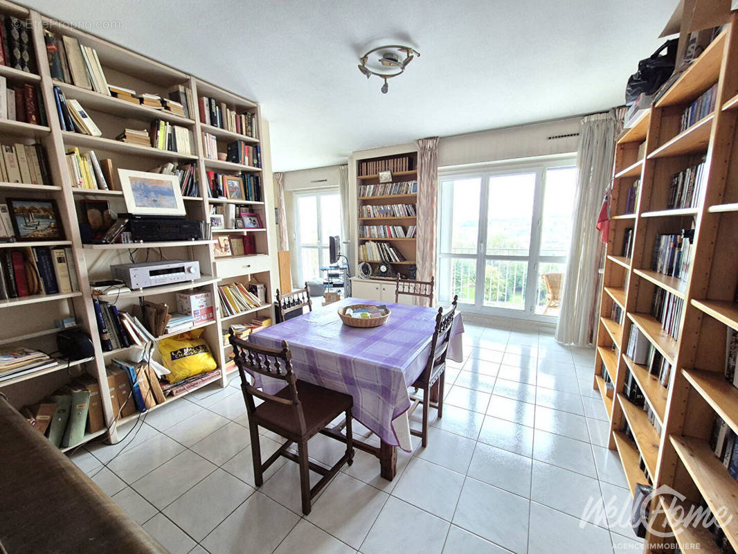 Appartement à SAINT-OUEN-L&#039;AUMONE