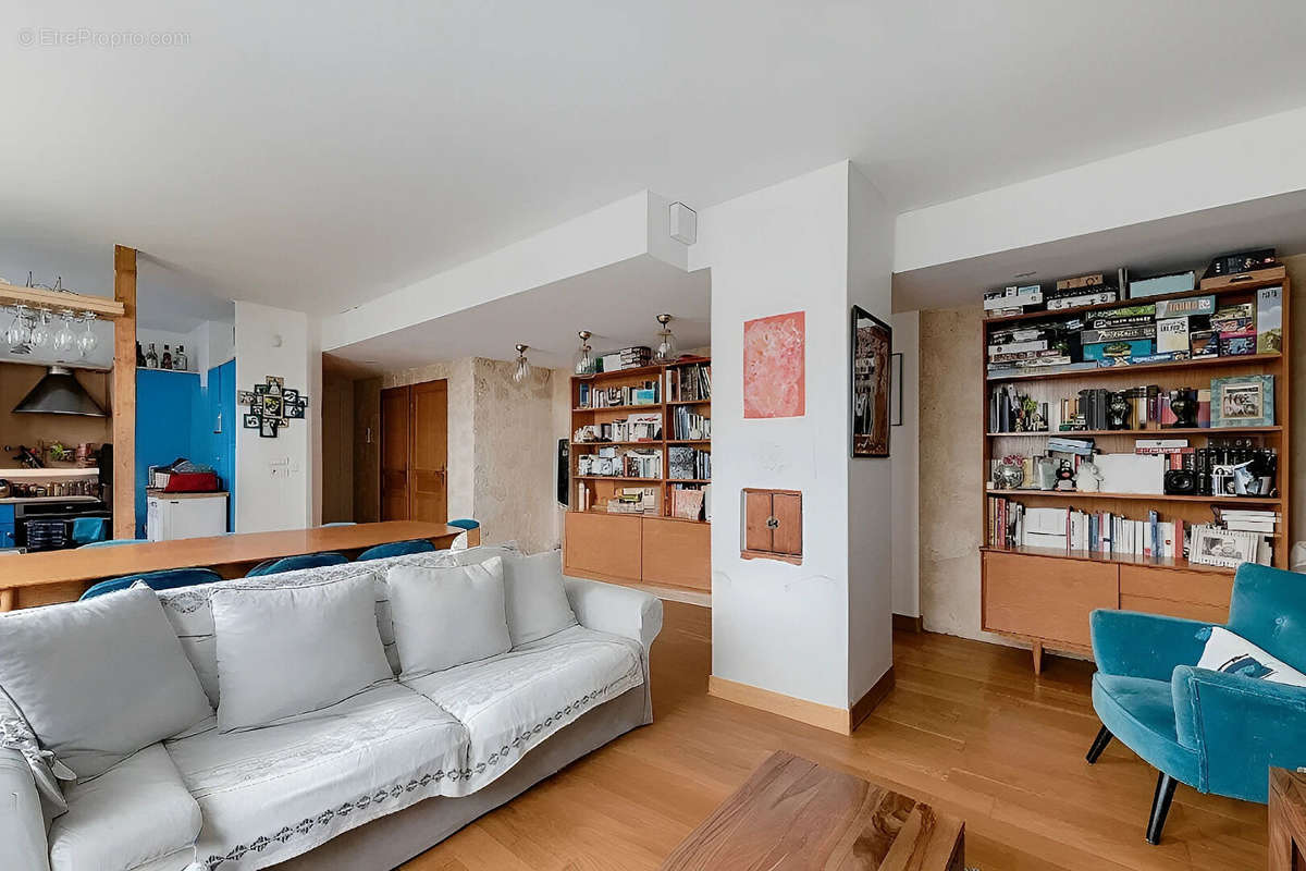 Appartement à LEVALLOIS-PERRET