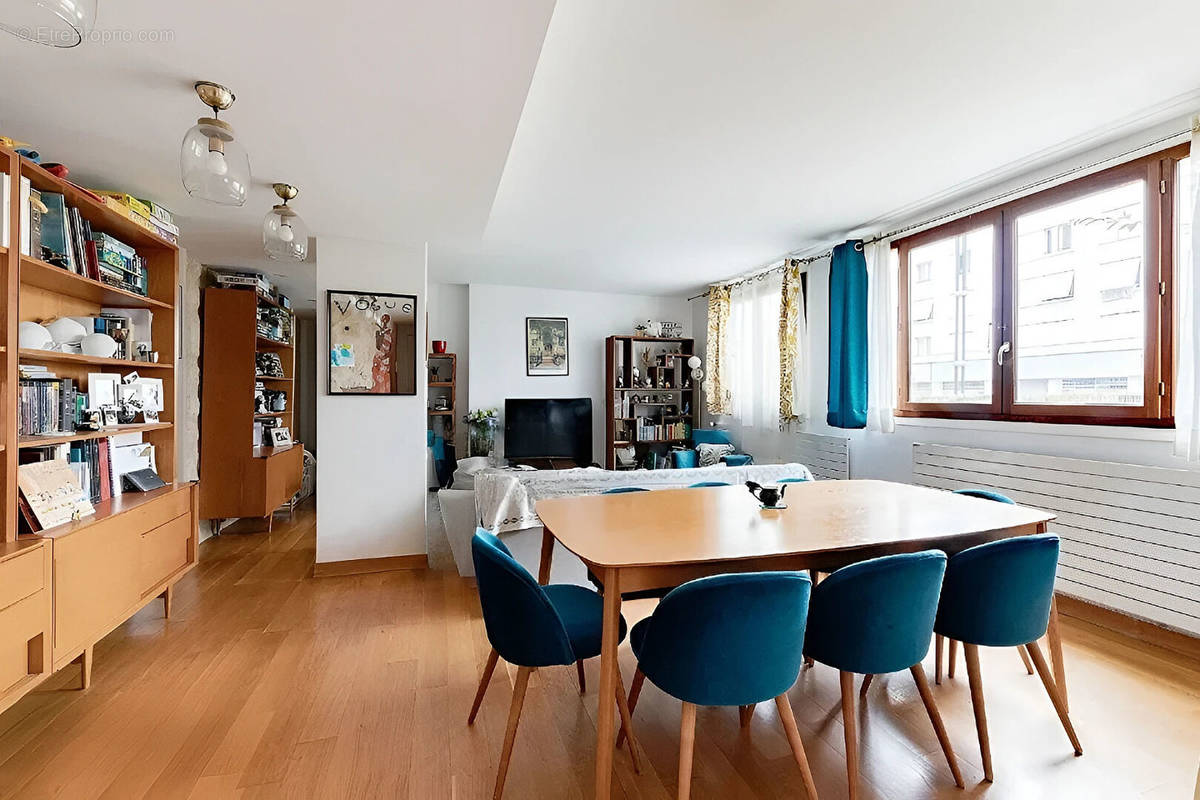 Appartement à LEVALLOIS-PERRET