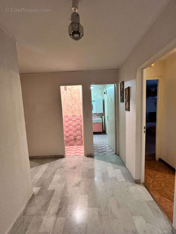 Appartement à MARSEILLE-12E