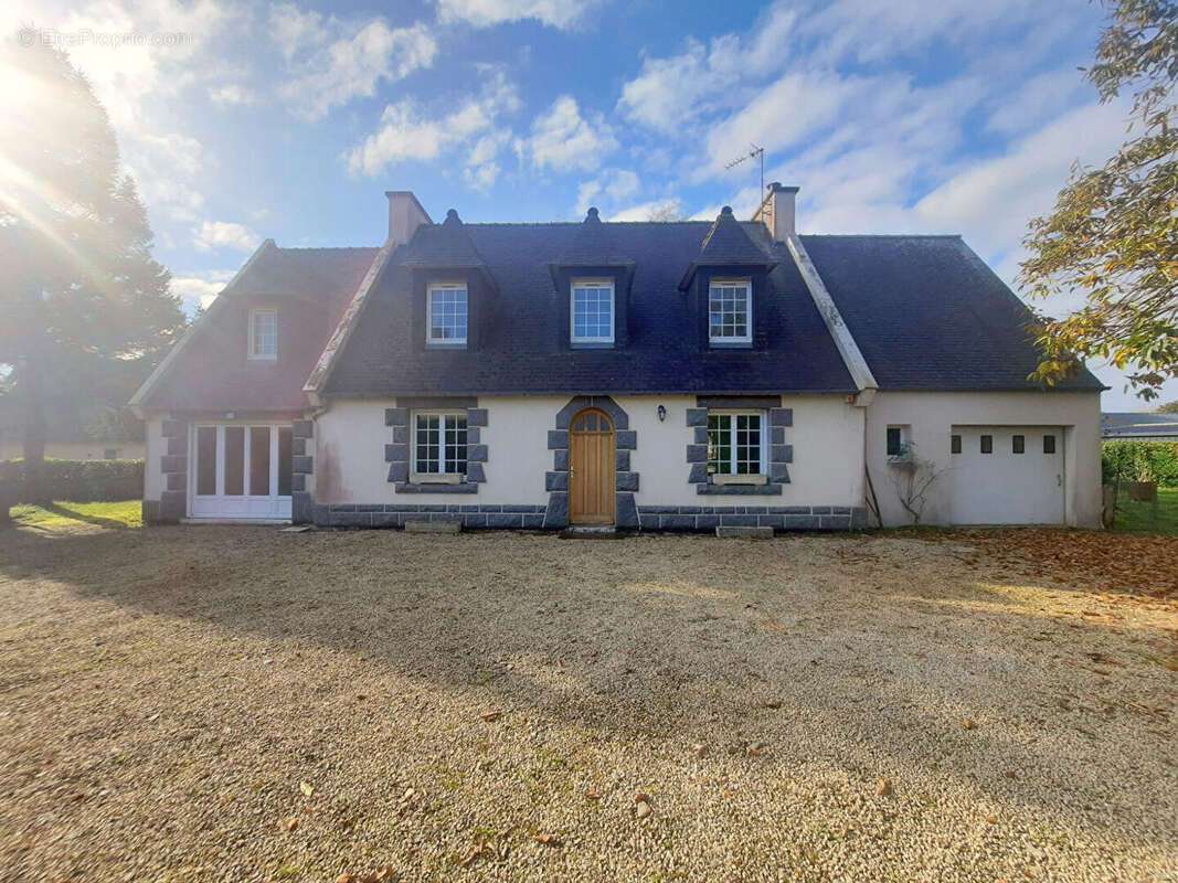 Maison à PLOURIN-LES-MORLAIX