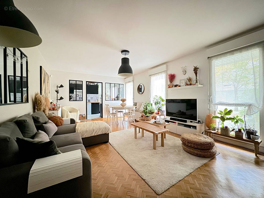 Appartement à ASNIERES-SUR-SEINE