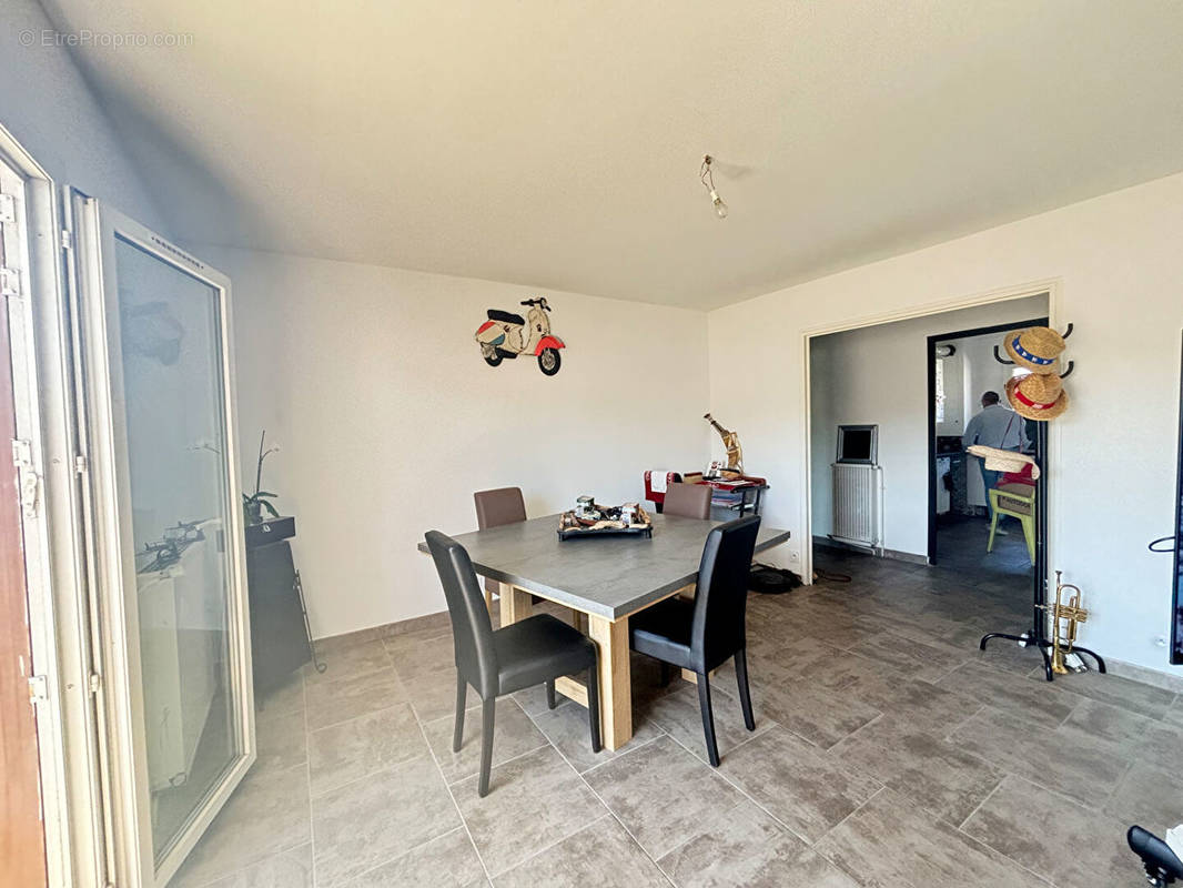 Appartement à LE PRADET