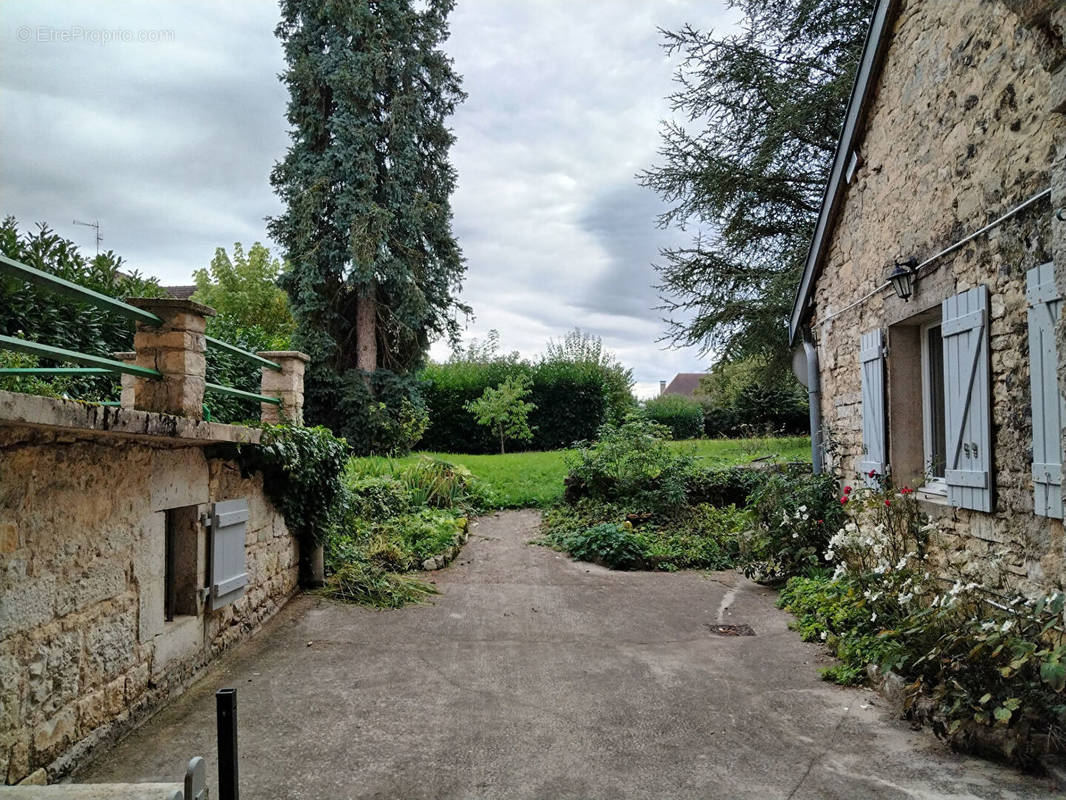 Maison à PORT-LESNEY