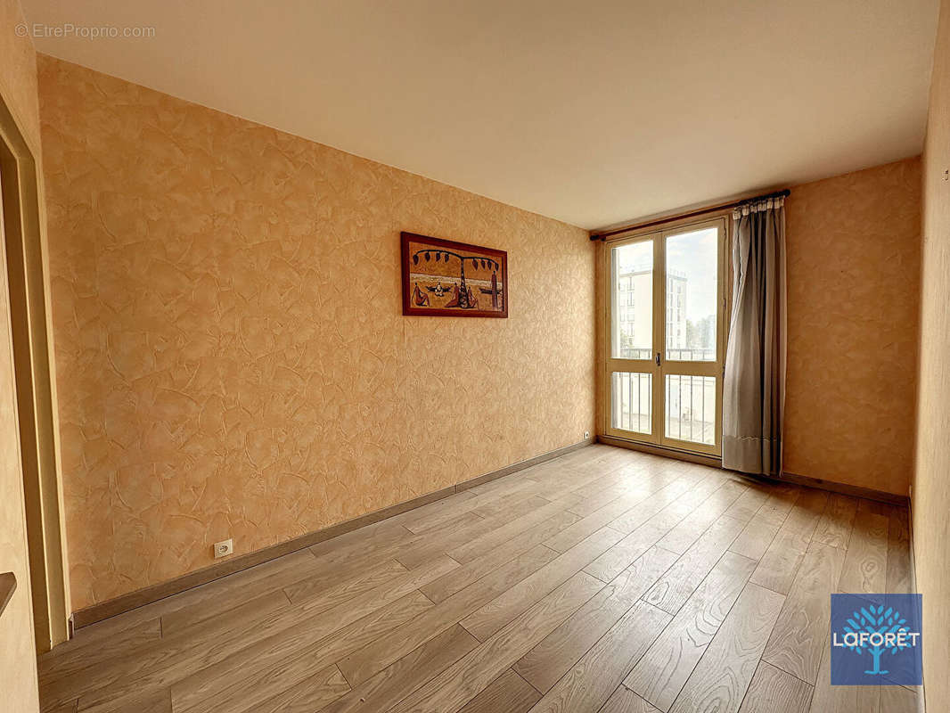 Appartement à BRETIGNY-SUR-ORGE