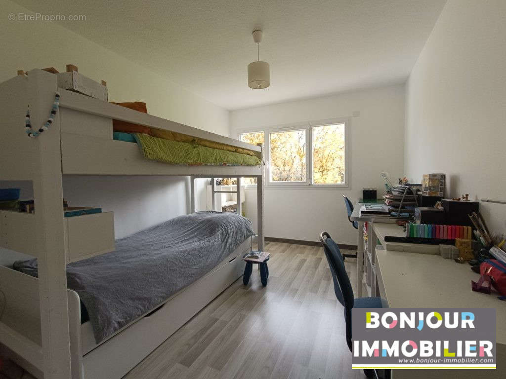 Appartement à ECHIROLLES