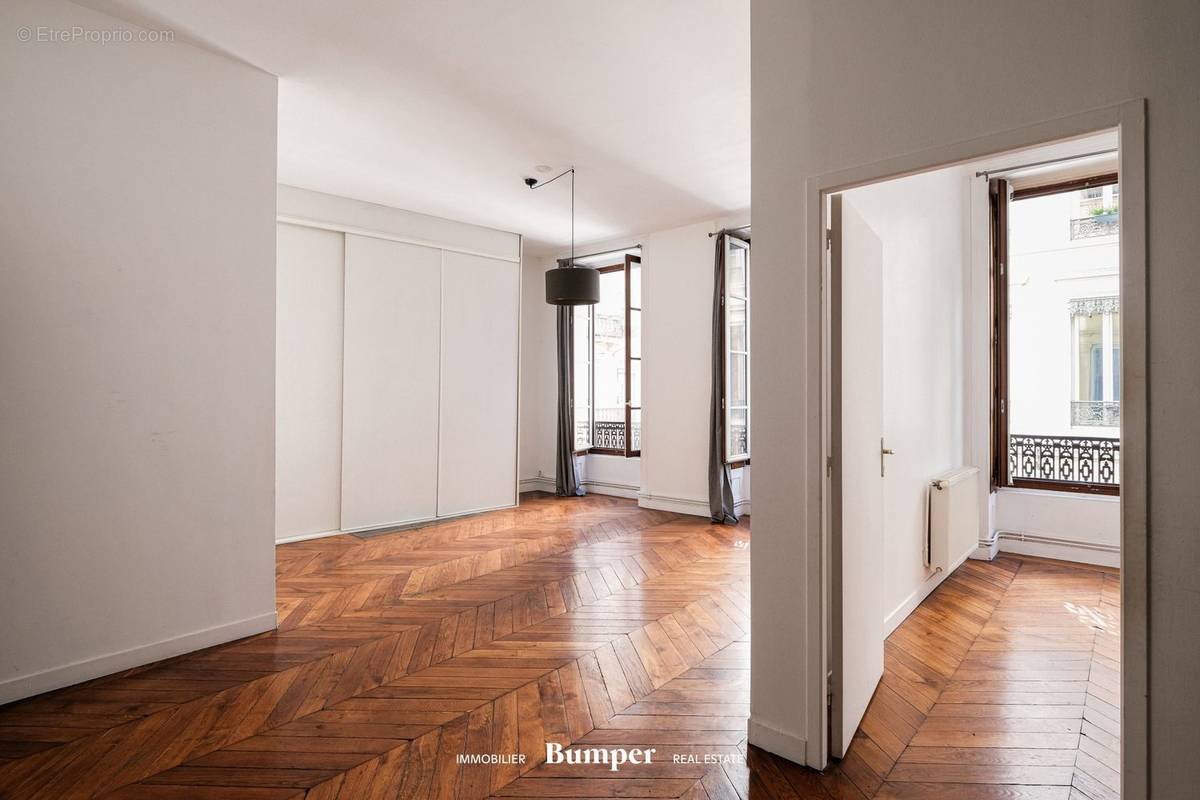 Appartement à LYON-1E