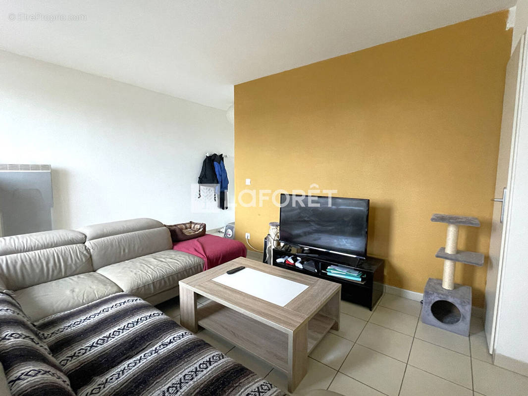 Appartement à GRIGNY