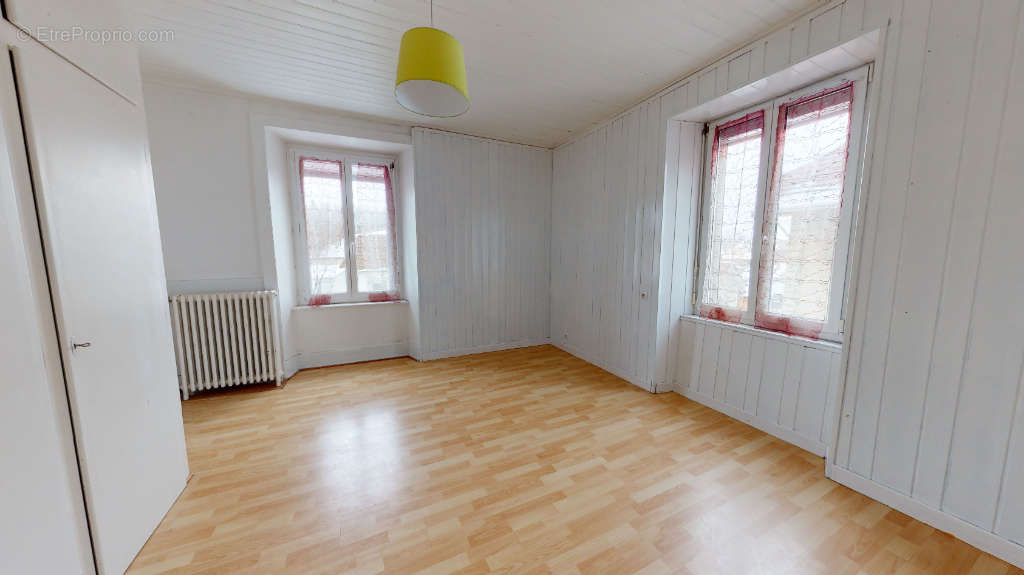 Appartement à MAICHE