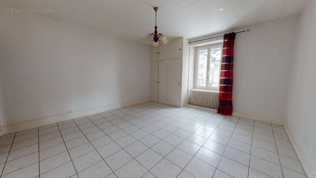 Appartement à MAICHE