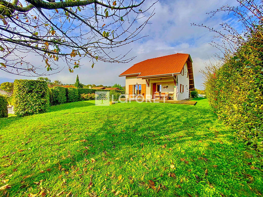 Maison à LES MARCHES