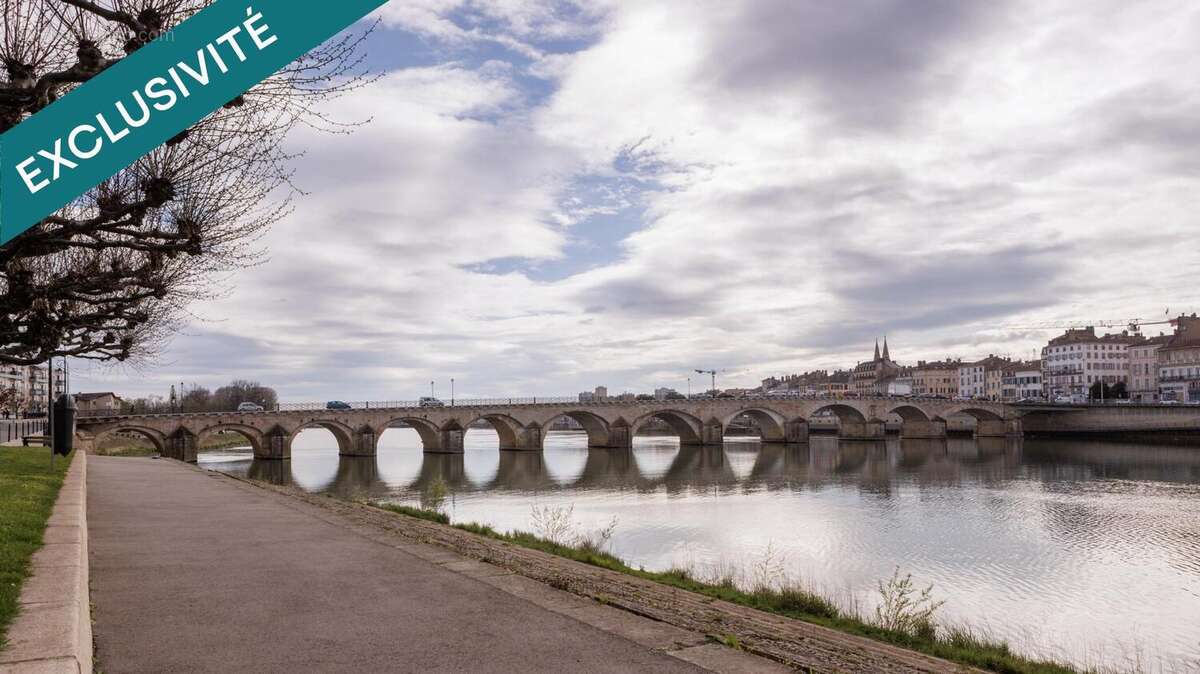 Photo 6 - Maison à SAINT-LAURENT-SUR-SAONE