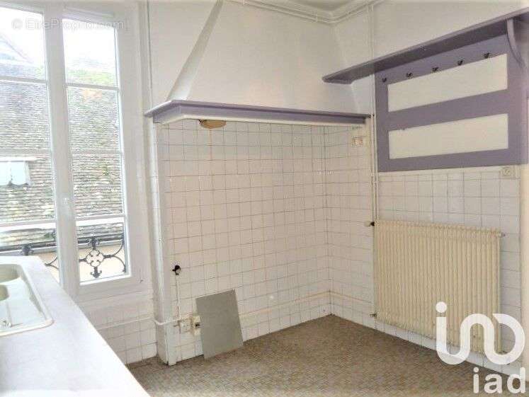 Photo 3 - Appartement à VILLENEUVE-SUR-YONNE