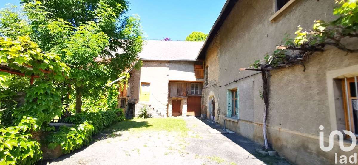 Photo 2 - Maison à SAINT-LAURENT-EN-BEAUMONT