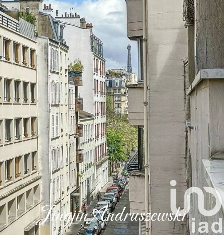 Photo 1 - Appartement à PARIS-16E