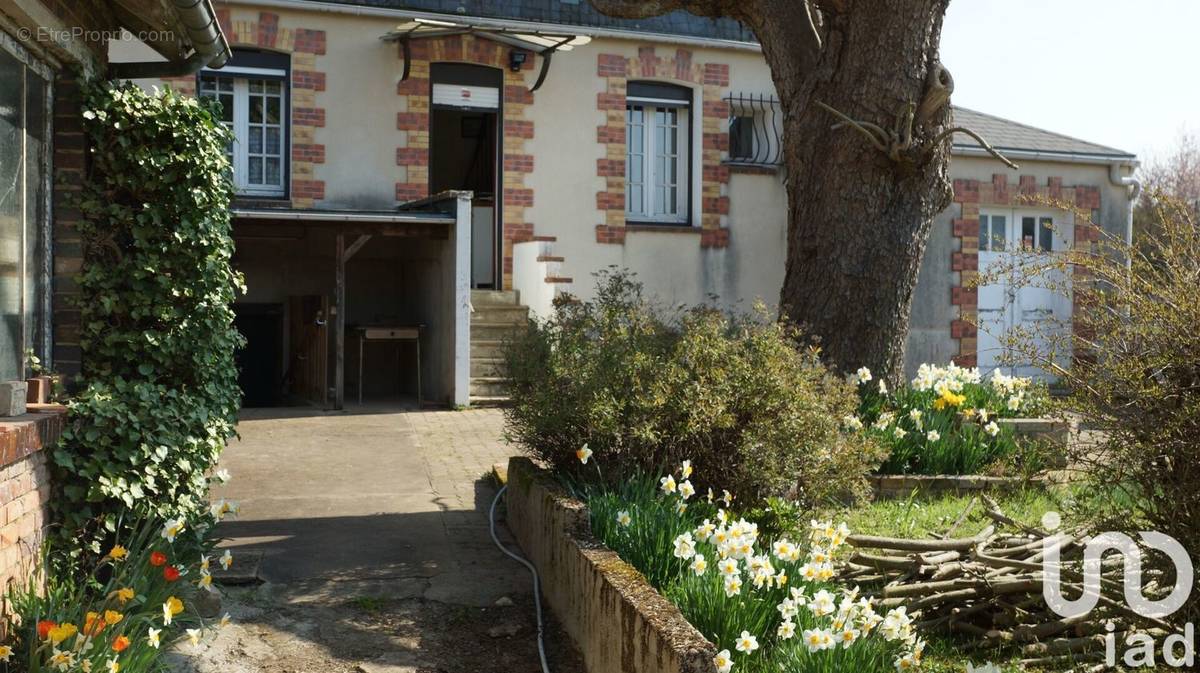 Photo 1 - Maison à DOMATS