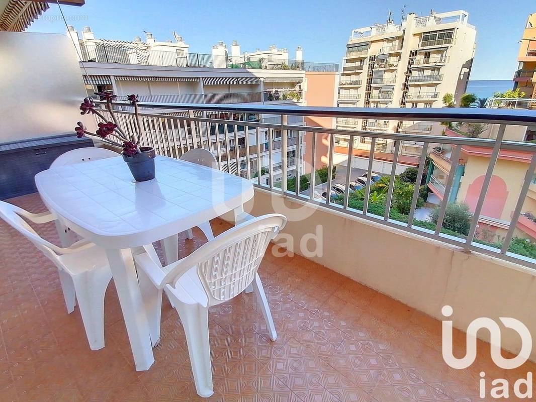 Photo 1 - Appartement à ROQUEBRUNE-CAP-MARTIN