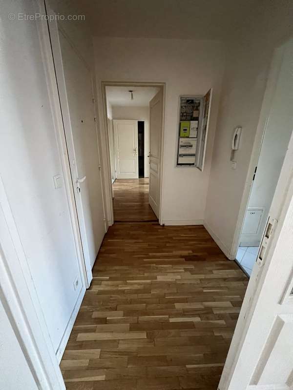 Appartement à LEVALLOIS-PERRET