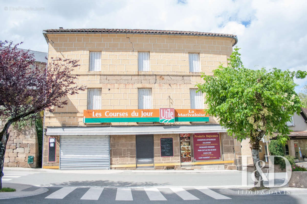 Appartement à LACAPELLE-MARIVAL