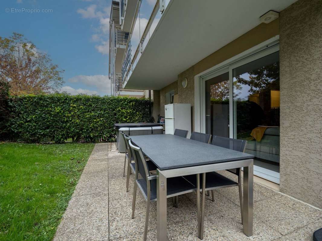 Appartement à EVIAN-LES-BAINS