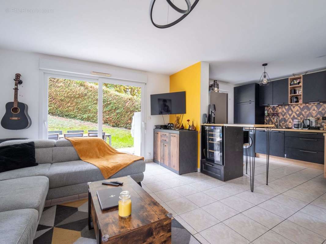 Appartement à EVIAN-LES-BAINS