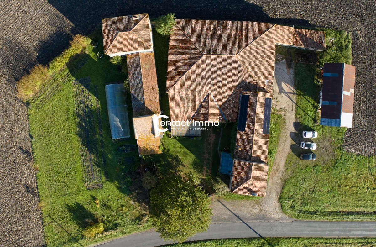 Maison à LEZOUX