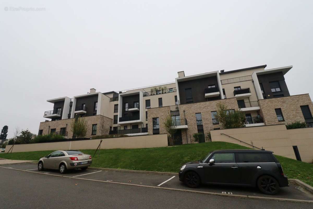 Appartement à LOUVECIENNES